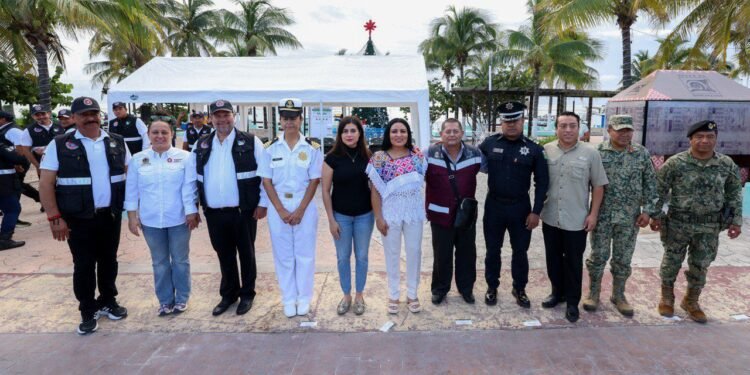 Puerto Morelos inicia operativo vacacional para dar atención y protección a visitantes