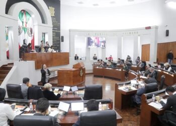 Polémica por la “Ley Gobernadora”, la Presidenta llama a revisar este tipo de legislaciones en los estados