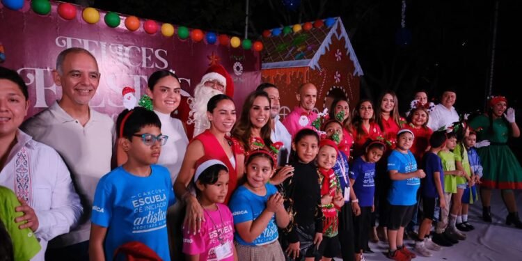 Enciende la gobernadora Árbol Navideño