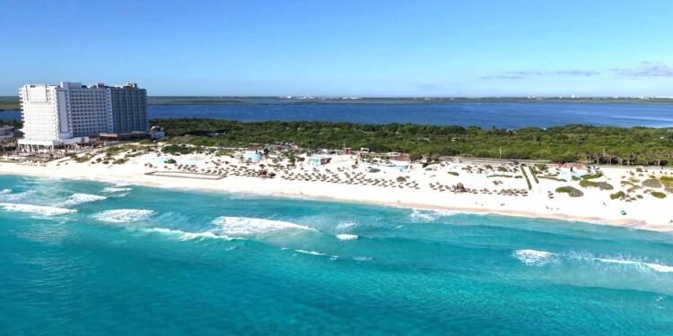 Proyecto de recuperación de playas, en espera de autorización de la Semarnat