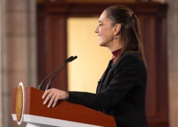 Sheinbaum anuncia aumento a un billón de pesos para los programas sociales