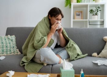 Súper Gripe en Reino Unido provoca cierre de escuelas y medidas de emergencia