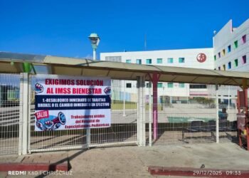 Tarjetas Broxel sin fondos provocan manifestación en hospital pediátrico de Chiapas
