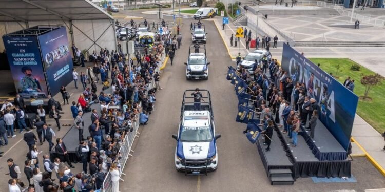 Polémica por adjudicación de contrato de patrullas en Guanajuato, sirven con la cuchara grande a la empresa Turbofin