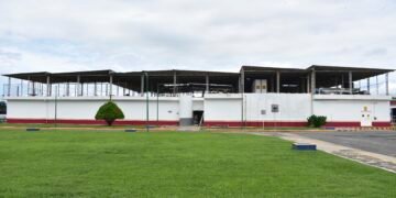 Planta contra el gusano barrenador en Chiapas avanza 50% y alista operación en 2026