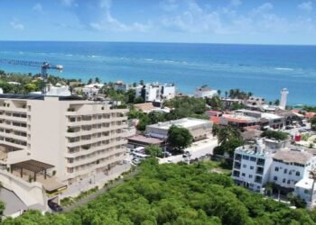 Bella Mare naufraga en tierra firme: obra queda varada por violaciones ambientales y urbanas