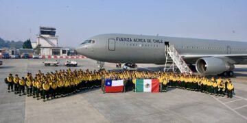 Solidaridad mexicana refuerza labores ante incendios en Chile; llegaron los brigadistas