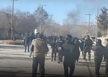 Irán enfrenta nueva ola de protestas; crece la tensión con EU