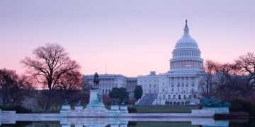 Senado estadounidense quiere atar las manos a Trump en tema Venezuela