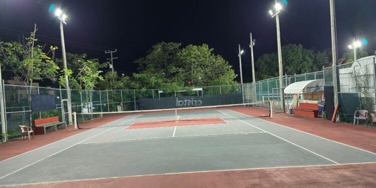 Comunidad tenista de Cancún se organiza en pro de sus canchas