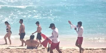 Por frente frío cierran puertos a embarcaciones menores en Cancún