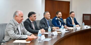 ANAM y ferroviarias de EU y Canadá acuerdan cooperación para cruces fronterizos más ágiles