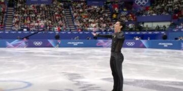 Donovan Carrillo conquista al público, termina 23º en la final de patinaje artístico en Milán