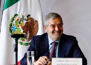 Ataques de Israel y EU a Irán: SRE monitorea situación y refuerza asistencia consular