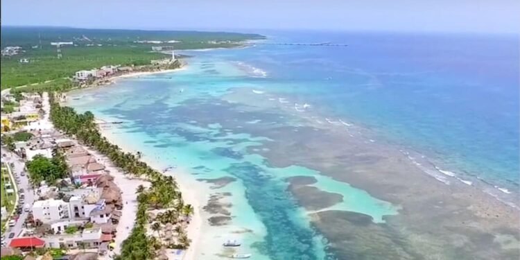 Royal Caribbean insiste en 2027 para Perfect Day y llama al diálogo a la comunidad de Mahahual