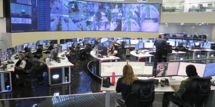 Alertan por aumento de delitos digitales; autoridades refuerzan vigilancia en redes