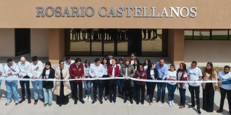 Educación superior suma apoyo al transporte con beca Gertrudis Bocanegra: Claudia Sheinbaum