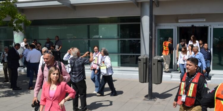 Temblor con epicentro en Oaxaca activa la alerta sísmica en la capital; movimiento fue de 5.7 grados