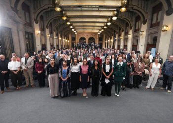 Películas con sello mexicano: nuevo impulso fiscal para la industria, anuncian Sheinbaum y Hayek