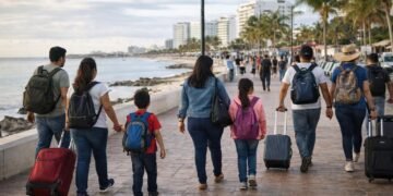 Turismo toma aire y rompe racha negativa en México