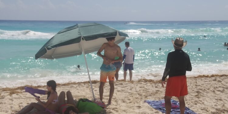 Caribe Mexicano sigue firme: turismo opera sin sobresaltos tras jornada de violencia en el país