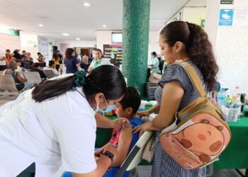 Llevan jeringas antisarampión a los carnavales de Cancún, Playa, Cozumel y Puerto Morelos