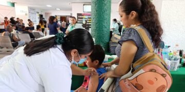 Llevan jeringas antisarampión a los carnavales de Cancún, Playa, Cozumel y Puerto Morelos