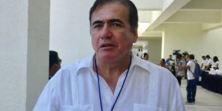 Diputado Ricardo Velasco denuncia ‘guerra sucia’ contra Rafael Marín