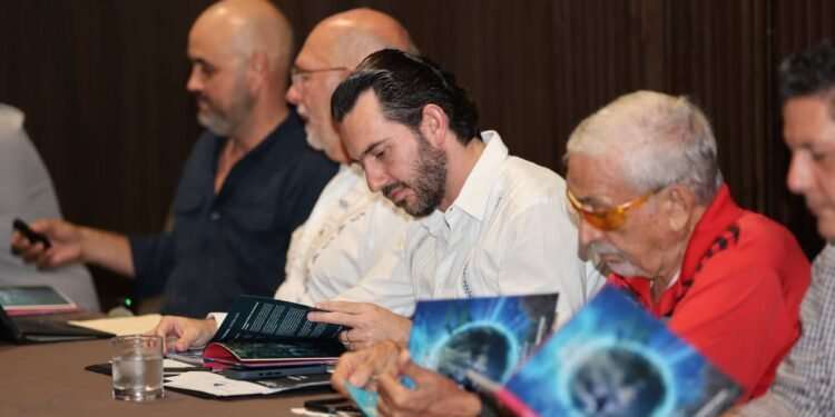 Presentan Guía de Buceo del Caribe Mexicano: ¡sumérgete! la aventura subacuática inicia aquí