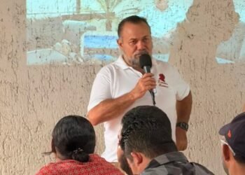 Julián Ricalde Magaña advierte de crisis política en Quintana Roo por políticos arribistas