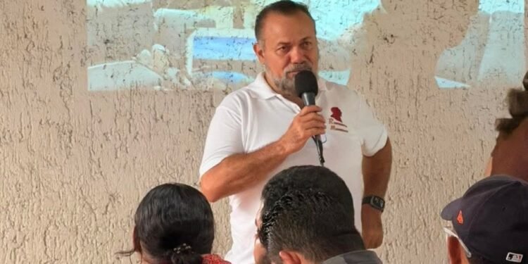 Julián Ricalde Magaña advierte de crisis política en Quintana Roo por políticos arribistas