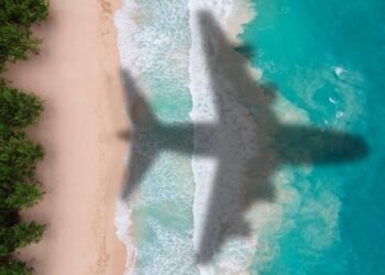 Susto en las alturas; avión se desploma en playa de Somalia, los 55 pasajeros salen ilesos