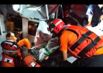 Evacúan de emergencia a pasajero de crucero con síntomas de malaria