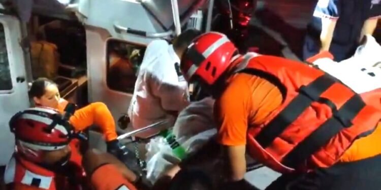 Evacúan de emergencia a pasajero de crucero con síntomas de malaria