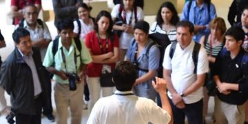 En su Día Nacional, los guías se ponen tech; dan el salto a la modernidad con pago sin efectivo