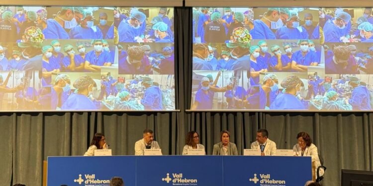 Realizan el primer trasplante de cara del mundo con donación tras eutanasia