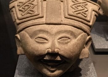 México exige suspender subasta en París de cuatro piezas prehispánicas que pertenecen a la Nación