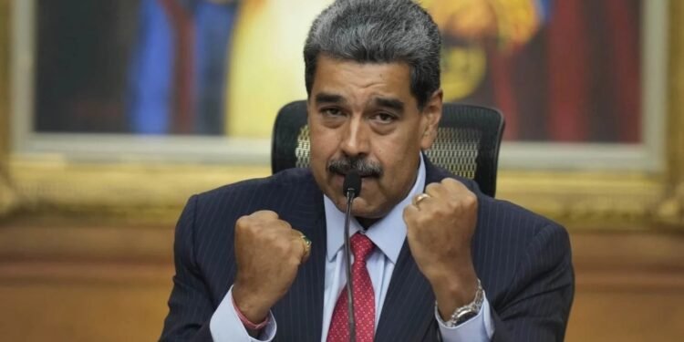 Maduro vuelve a corte en Nueva York y estalla disputa por millones para su defensa