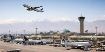 Cierran cielos en Medio Oriente; México pide resguardo y activa apoyo consular