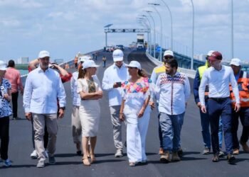 Supervisa Presidenta Claudia Sheinbaum avances finales del puente Nichupté