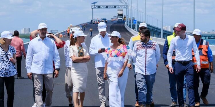 Supervisa Presidenta Claudia Sheinbaum avances finales del puente Nichupté