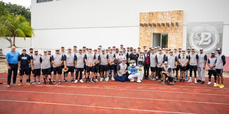 Tigres de Quintana Roo inician su Spring Training en el CEDAR, de cara a la nueva temporada