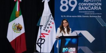 Presenta Mara Lezama a banqueros el Distrito Financiero y Tecnológico Cancún