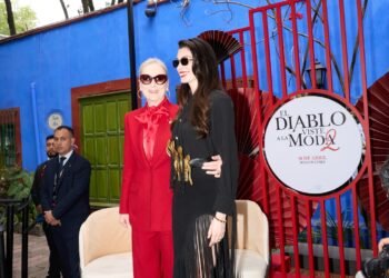 CDMX abre la pasarela global: Hathaway y Streep arrancan gira de “El diablo viste a la moda 2”