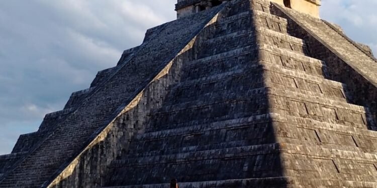 INAH prepara operativo en Chichén Itzá ante llegada masiva de turistas por el equinoccio