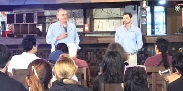 Mahahual recibirá nuevas obras financiadas por turismo de cruceros: Royal Caribbean presenta plan integral