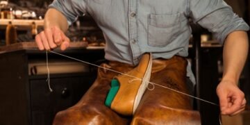 Gobierno e industria cierran filas contra la ilegalidad en vestido y calzado en aduanas