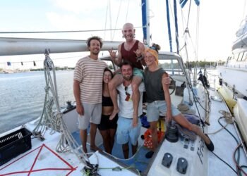 Encuentran veleros perdidos que iban a Cuba; llegaron “sanos y salvos”, confirma EU