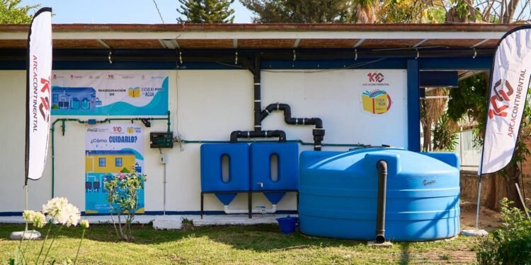 Arca Continental y Fundación Coca-Cola México refuerzan la seguridad hídrica en escuelas