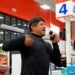 De México al mundo: Juan resiste más de dos meses en supermercado puede ganar 1 mdd